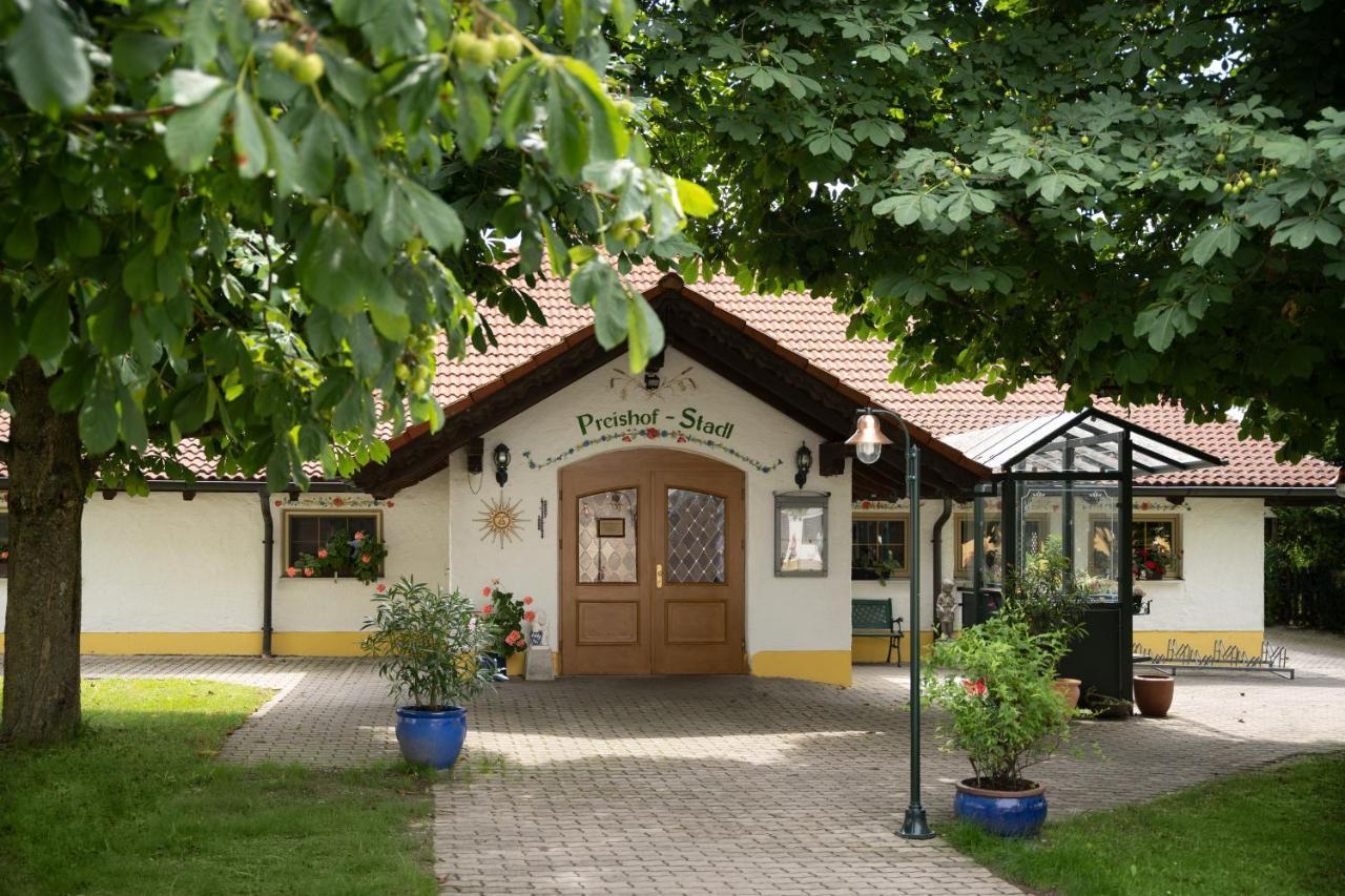 Hotel Preishof Kirchham Zewnętrze zdjęcie