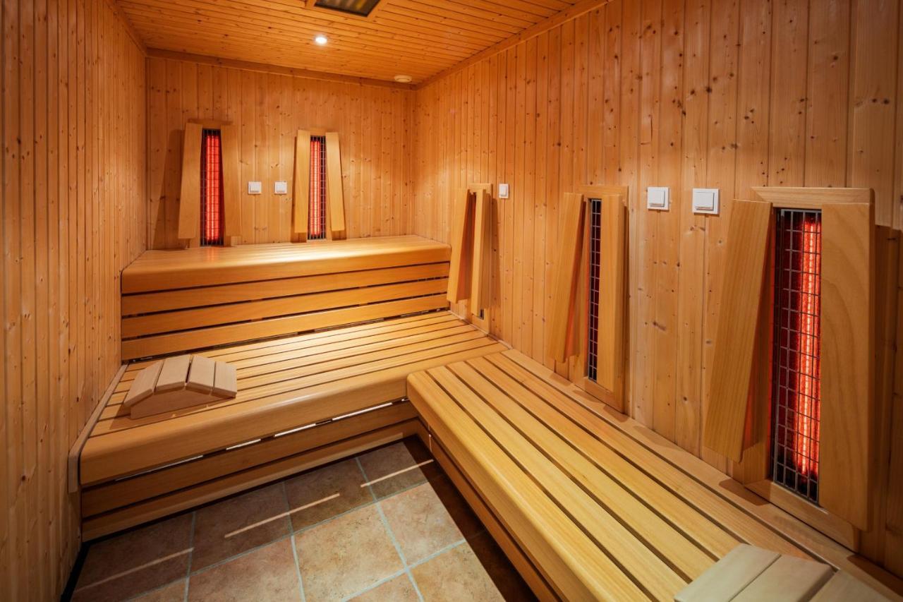 Hotel Preishof Kirchham Zewnętrze zdjęcie