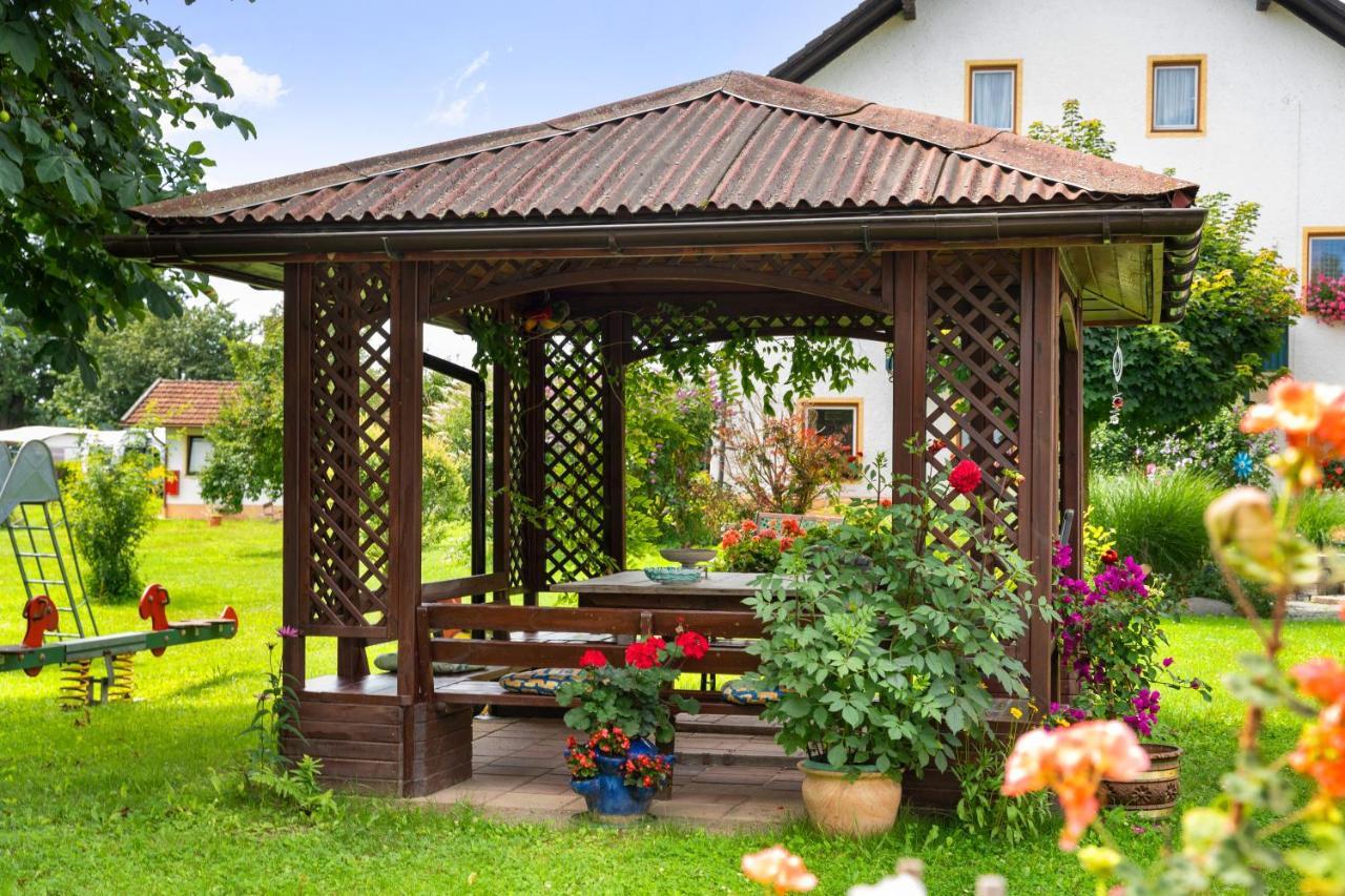 Hotel Preishof Kirchham Zewnętrze zdjęcie