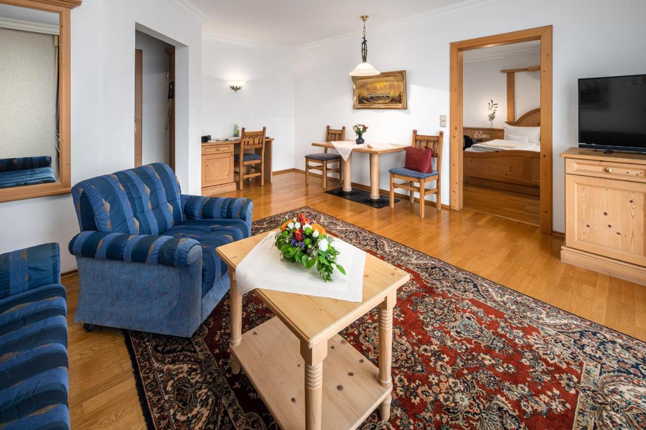 Hotel Preishof Kirchham Zewnętrze zdjęcie
