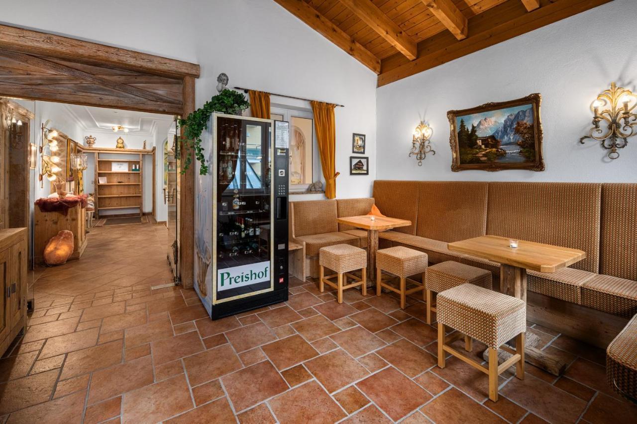 Hotel Preishof Kirchham Zewnętrze zdjęcie